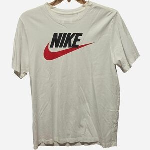 Nike Men's Tee in White with Red Swoosh